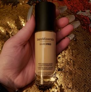 bareMinerals BarePro Foundation
